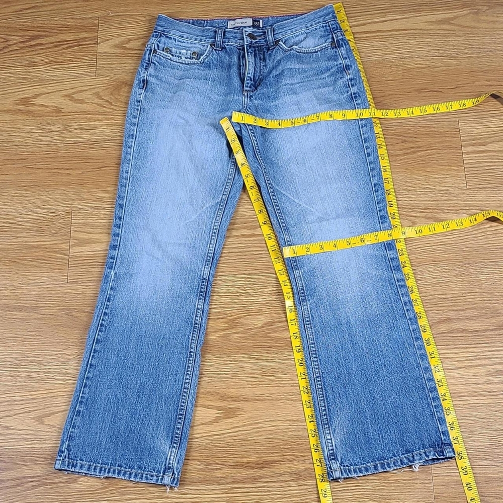 ANCHOR BLUE MEDIUM WASH, DISTRESSED DENIM NEW FEEL MENS STRAIGHT JEANS 28x28